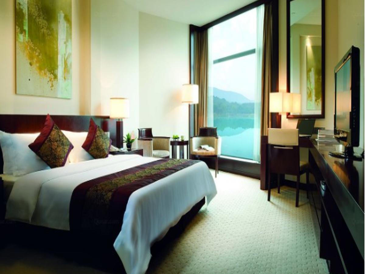 The Purple Palace - Jinling Hotels & Resorts Нанкин Екстериор снимка